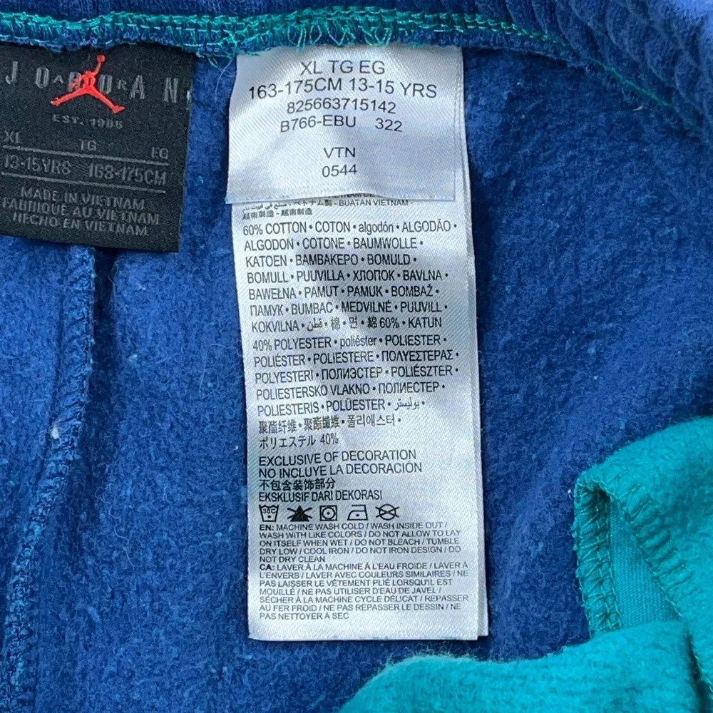 Jordan includes item